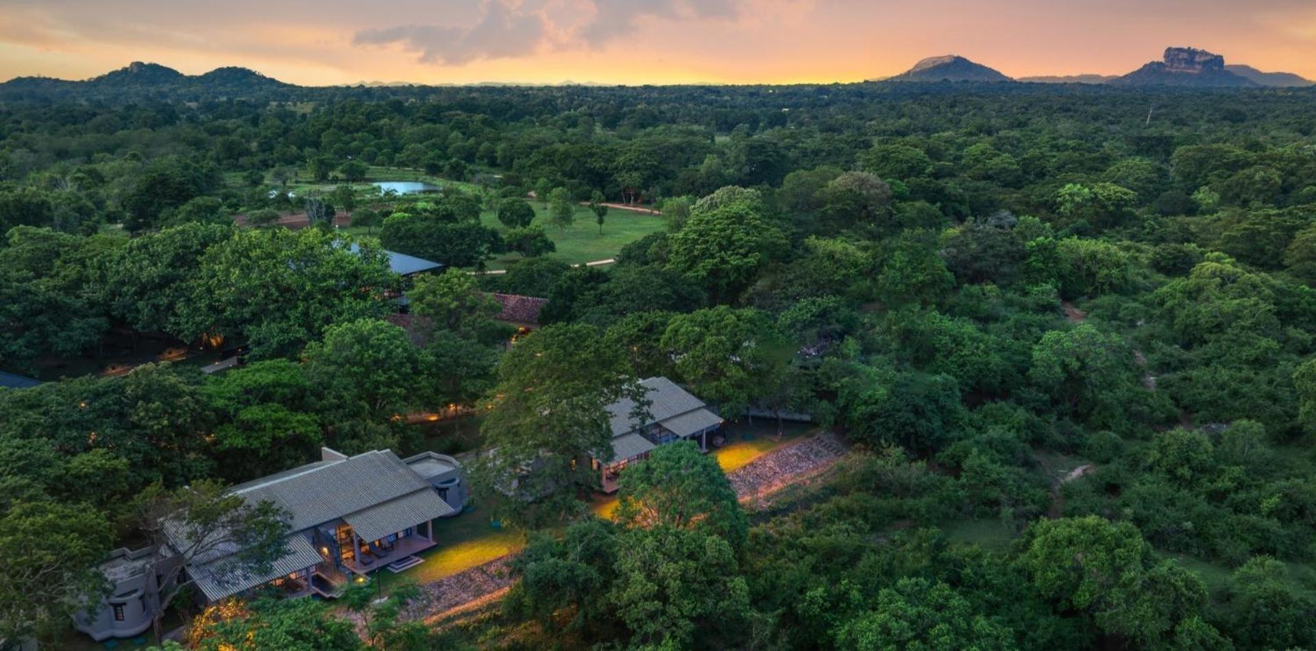 Ayugiri Ayurveda Wellness Resort Sigiriya Exterior photo